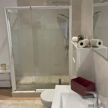 D'hotes Jazs Apartmanhotel *