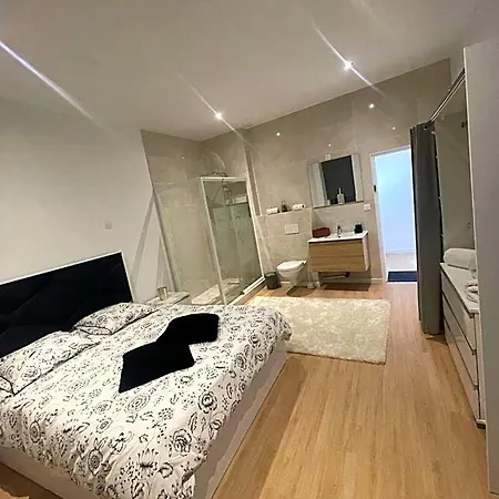 D'hotes Jazs Hotel apartamentowy Cambrai