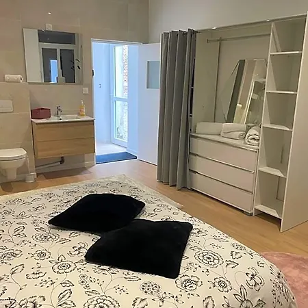 Hotel apartamentowy D'hotes Jazs Cambrai